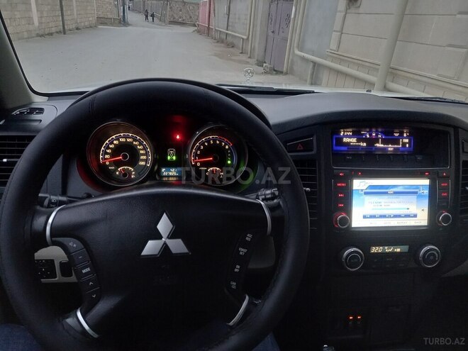 Mitsubishi Pajero 2007, 227,000 km - 3.0 l - Bakı