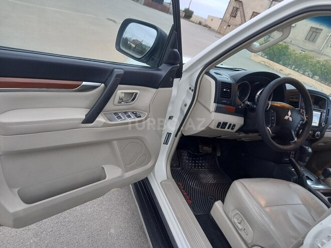 Mitsubishi Pajero 2007, 227,000 km - 3.0 l - Bakı
