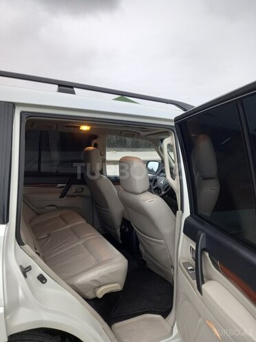 Mitsubishi Pajero 2007, 227,000 km - 3.0 l - Bakı