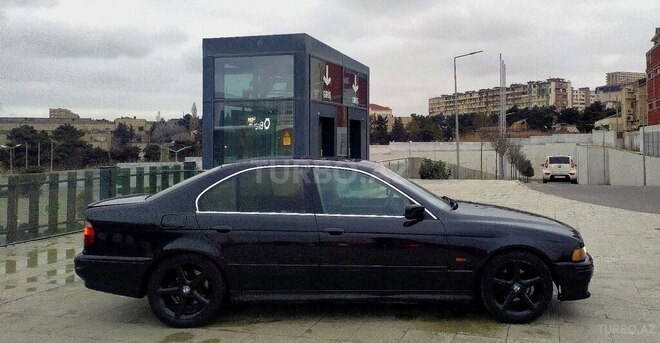 BMW 528 1998, 216,000 km - 2.8 л - Bakı