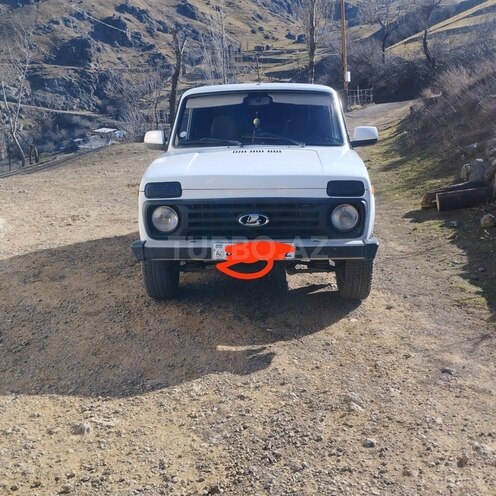 LADA (VAZ) Niva 2011, 200,000 km - 1.7 l - Lerik