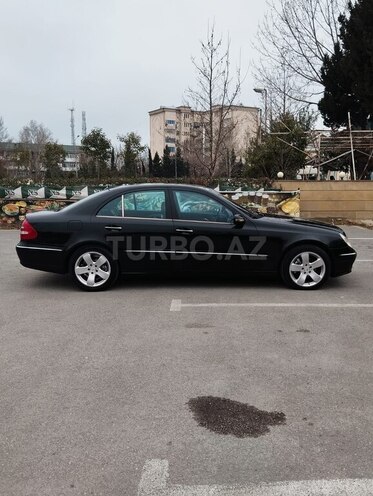 Mercedes E 240 2002, 199,600 km - 2.6 l - Mingəçevir