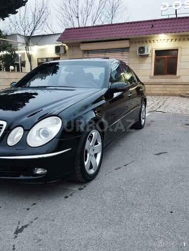 Mercedes E 240 2002, 199,600 km - 2.6 l - Mingəçevir