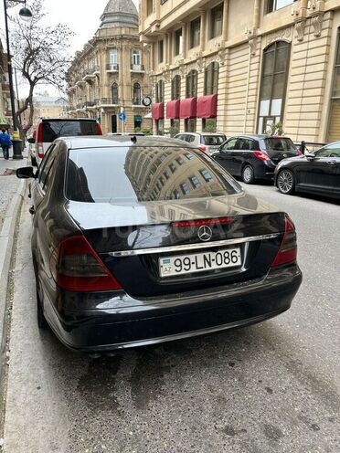 Mercedes E 200 2007, 377,000 km - 2.2 l - Bakı