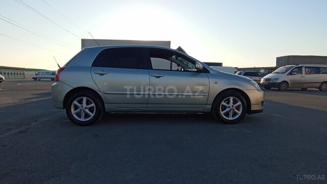 Toyota Corolla 2005, 180,000 km - 1.4 л - Bakı