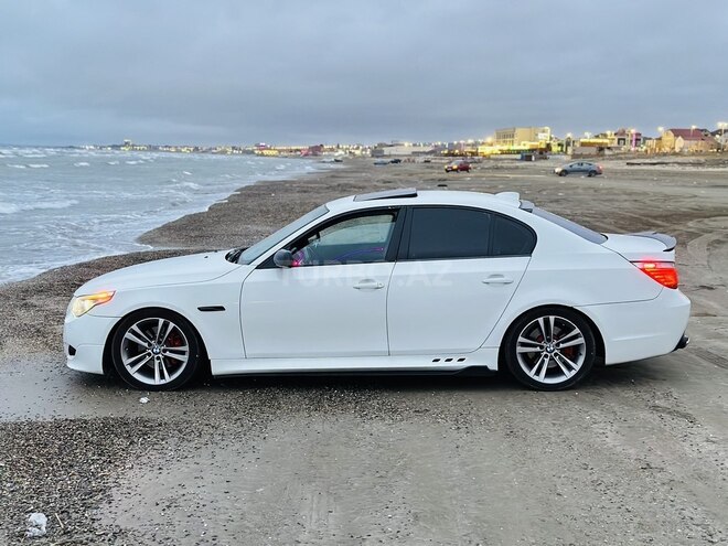 BMW 525 2005, 284,000 km - 2.5 l - Bakı