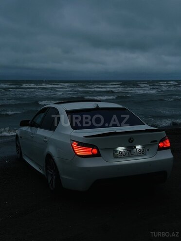BMW 525 2005, 284,000 km - 2.5 l - Bakı