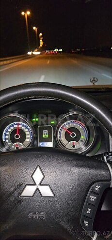 Mitsubishi Pajero 2007, 233,000 km - 3.0 л - Bakı