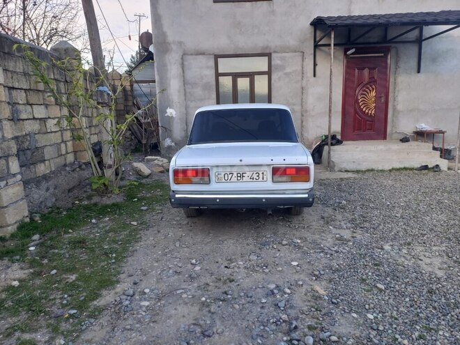 LADA (VAZ) 2107 2006, 208,800 km - 1.6 l - Astara