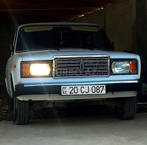 LADA (VAZ) 2107 2007, 222,584 km - 1.6 л - Xudat