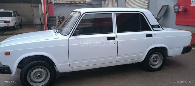 LADA (VAZ) 2107 2007, 222,584 km - 1.6 л - Xudat