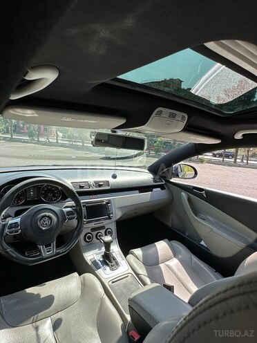 Volkswagen Passat 2005, 176,000 km - 2.0 l - Bakı