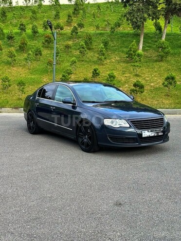 Volkswagen Passat 2005, 176,000 km - 2.0 l - Bakı