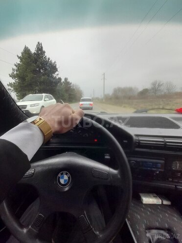 BMW 520 1993, 300,000 km - 2.0 л - Ağcabədi