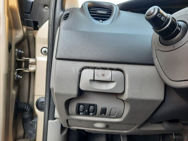 Renault Megane Scenic 2007, 215,000 km - 1.5 l - Bakı