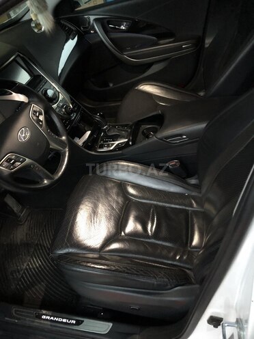 Hyundai Grandeur 2013, 123,758 km - 3.0 л - Naftalan