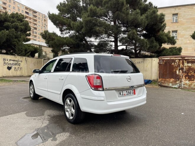 Opel Astra 2009, 198,000 km - 1.3 l - Bakı