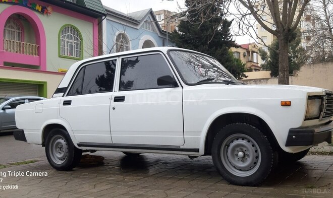 LADA (VAZ) 2107 2006, 175,000 km - 1.6 l - Bakı