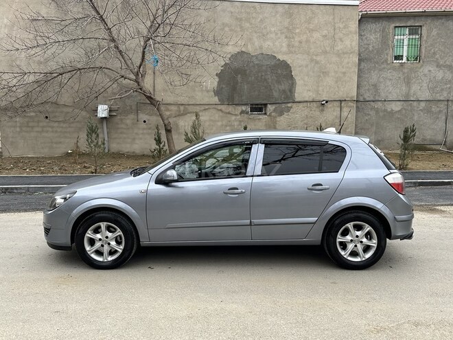 Opel Astra 2005, 204,290 km - 1.4 l - Bakı