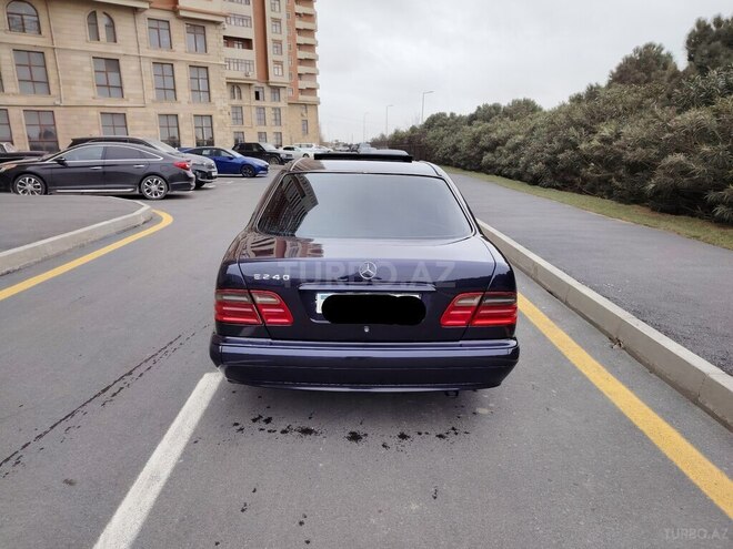 Mercedes E 240 1998, 328,065 km - 2.4 l - Bakı