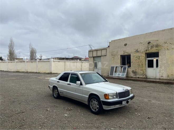 Mercedes 190 1990, 268,852 km - 2.0 l - Bakı