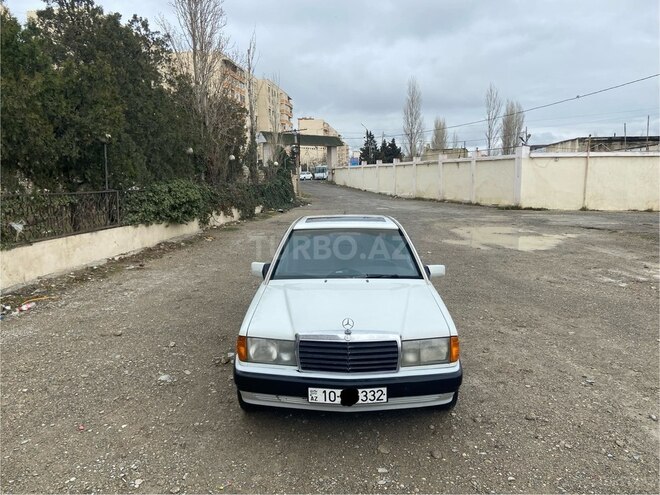 Mercedes 190 1990, 268,852 km - 2.0 l - Bakı