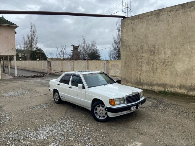 Mercedes 190 1990, 268,852 km - 2.0 l - Bakı