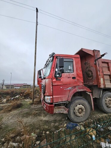 HOWO Sinotruk 2007, 245,000 km - 9.7 l - Bakı