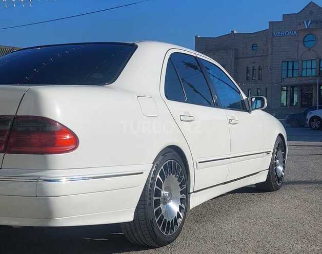 Mercedes C 320 2000, 368,000 km - 3.2 л - Bakı