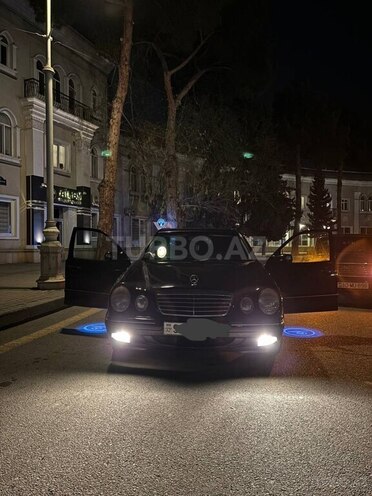 Mercedes E 240 2002, 371,000 km - 2.6 l - Mingəçevir