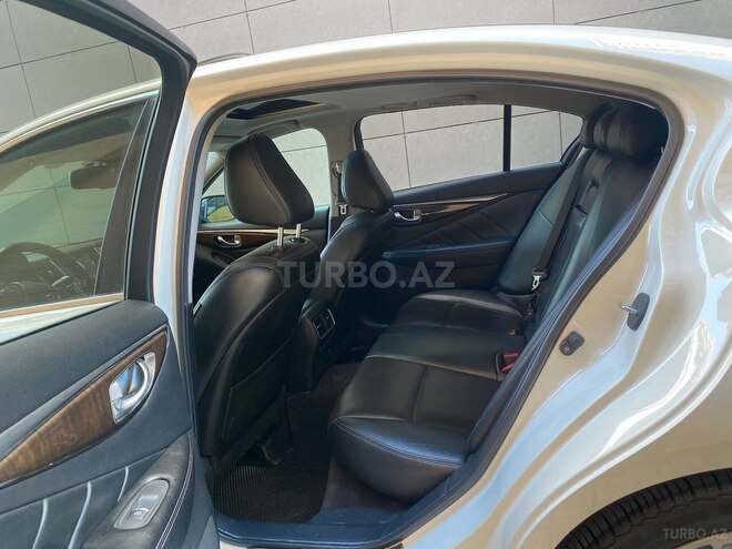 Infiniti Q50 2015, 177,000 km - 2.1 l - Bakı
