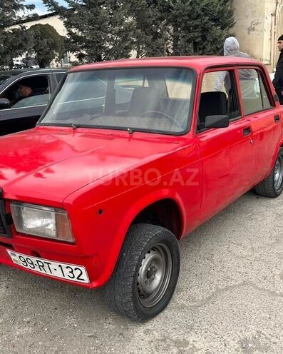 LADA (VAZ) 2107 2000, 99,000 km - 1.6 l - Ucar