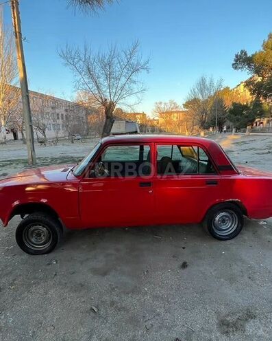 LADA (VAZ) 2107 2000, 99,000 km - 1.6 l - Ucar