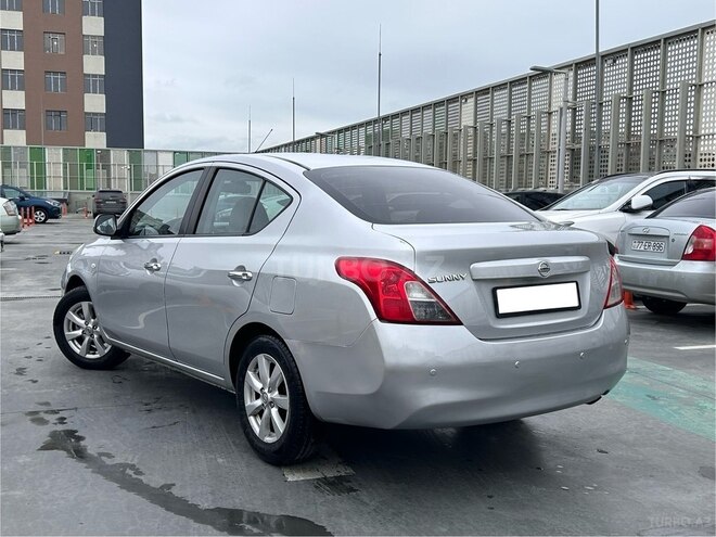 Nissan Sunny 2012, 197,000 km - 1.5 l - Bakı