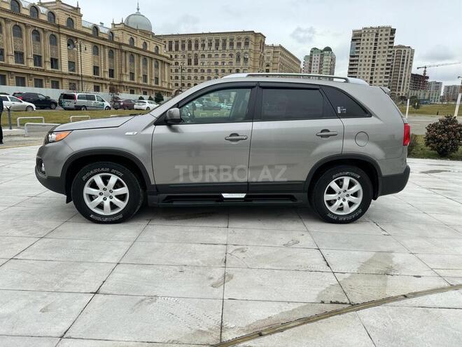 Kia Sorento 2009, 261,000 km - 2.0 l - Bakı