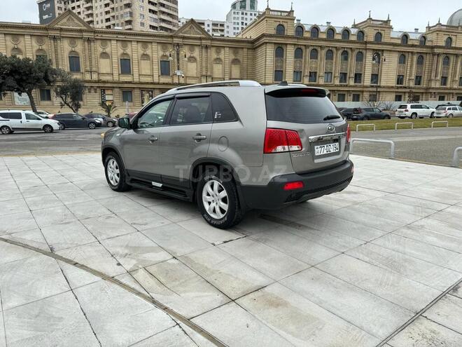 Kia Sorento 2009, 261,000 km - 2.0 l - Bakı