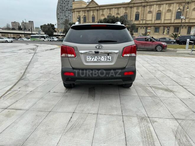 Kia Sorento 2009, 261,000 km - 2.0 l - Bakı