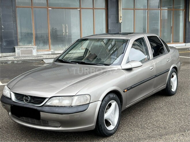 Opel Vectra 1998, 245,000 km - 2.0 l - Sumqayıt