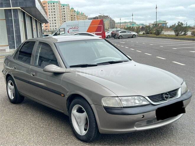 Opel Vectra 1998, 245,000 km - 2.0 l - Sumqayıt