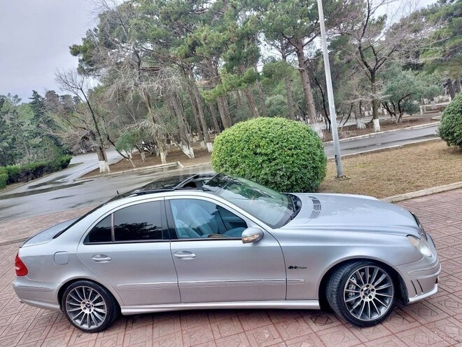 Mercedes E 350 2006, 257,345 km - 3.5 l - Bakı