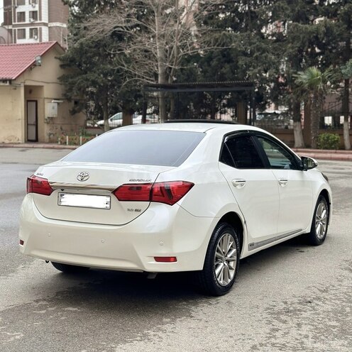 Toyota Corolla 2014, 212,000 km - 1.8 l - Bakı