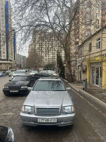 Mercedes C 220 1998, 460,000 km - 2.2 л - Bakı