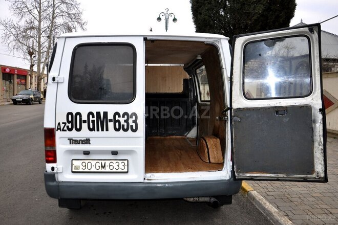 Ford Transit 2000, 452,631 km - 2.5 л - Ağstafa