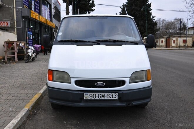 Ford Transit 2000, 452,631 km - 2.5 л - Ağstafa