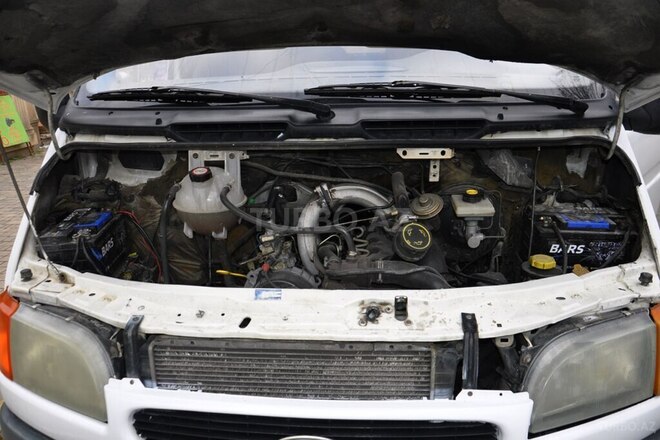 Ford Transit 2000, 452,631 km - 2.5 л - Ağstafa