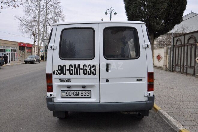 Ford Transit 2000, 452,631 km - 2.5 л - Ağstafa