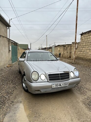 Mercedes E 230 1996, 273,627 km - 2.3 l - Bakı
