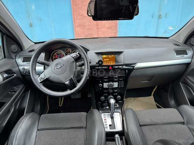 Opel Astra 2010, 212,463 km - 1.9 l - Bakı