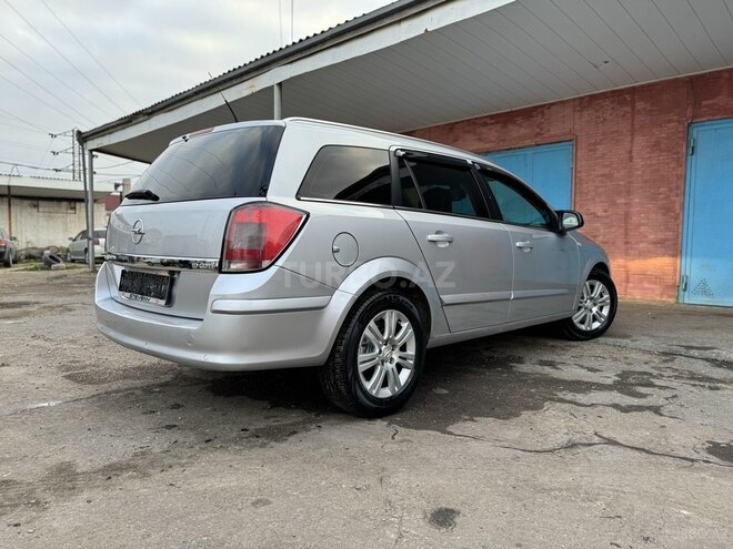 Opel Astra 2010, 212,463 km - 1.9 l - Bakı
