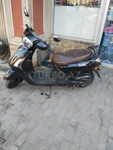 Mercedes 100 2023, 6,900 km - 0.2 l - Bakı